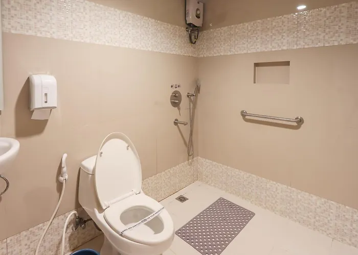 Hotel Sogo Baclaran 3*