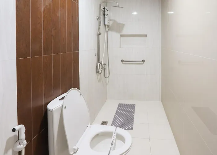 Hotel Sogo Baclaran 3*